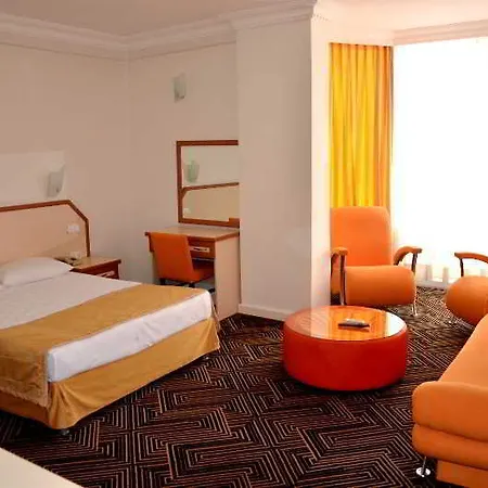 Orient Life Hotel