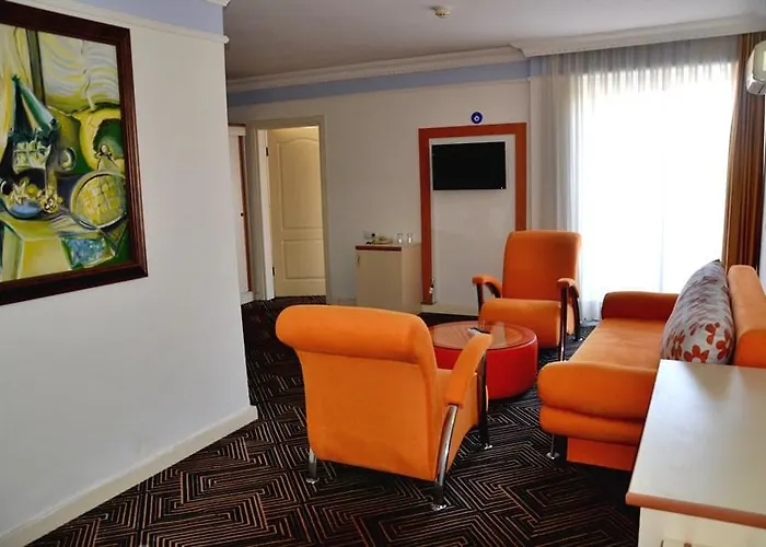 Hotel Orient Life 4*